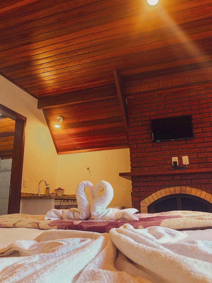 Pousada Vila Lubia - Chales Monte Verde Монти-Верди Экстерьер фото